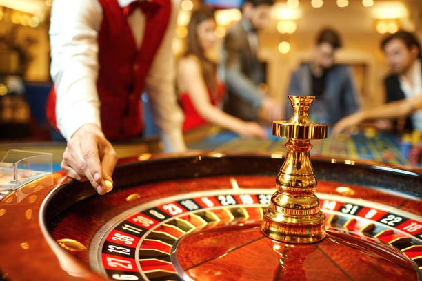 Jewels of Prosperity slot game showing five reels with gem symbols and bonus round active